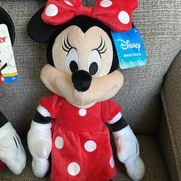 NWT DISNEY MICKEY MOUSE & MINNIE PLUSH DOLL SET 15 INCH STUFFED ANIMAL JUST PLAY - Picture 3 of 12